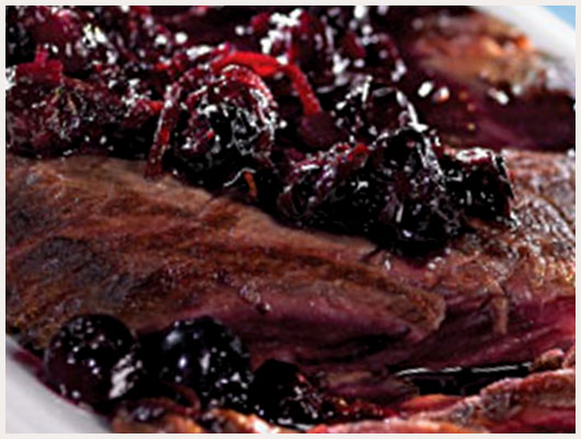 Bavette de Boeuf Sauce aux Bleuets avec le Mamirolle