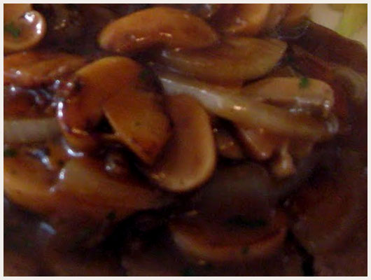 Boeuf en Sauce Champignon