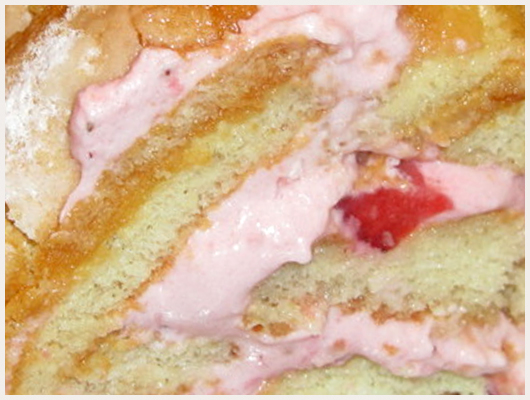 Charlotte au Fromage Blanc et aux Fraises
