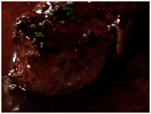 Filet de Boeuf au Poivre Vert