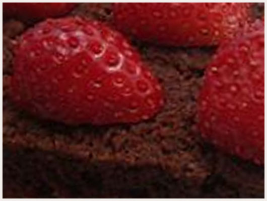 Gateau aux fraises et chocolat