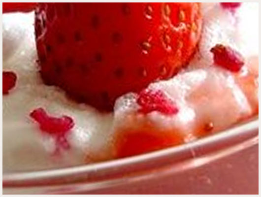 Ile flottante à la fraise