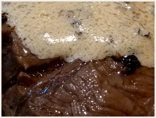 Pavé d'Autruche Sauce Poivre