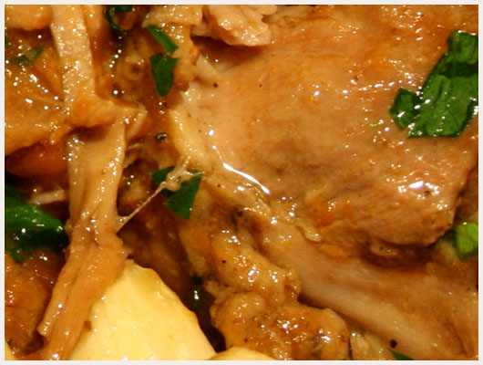 Tajine d'Agneau aux Pruneaux et Amandes