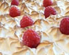 Tarte aux framboises meringuées